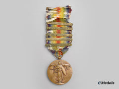 United States. A World War I Victory Medal, 5 Clasps