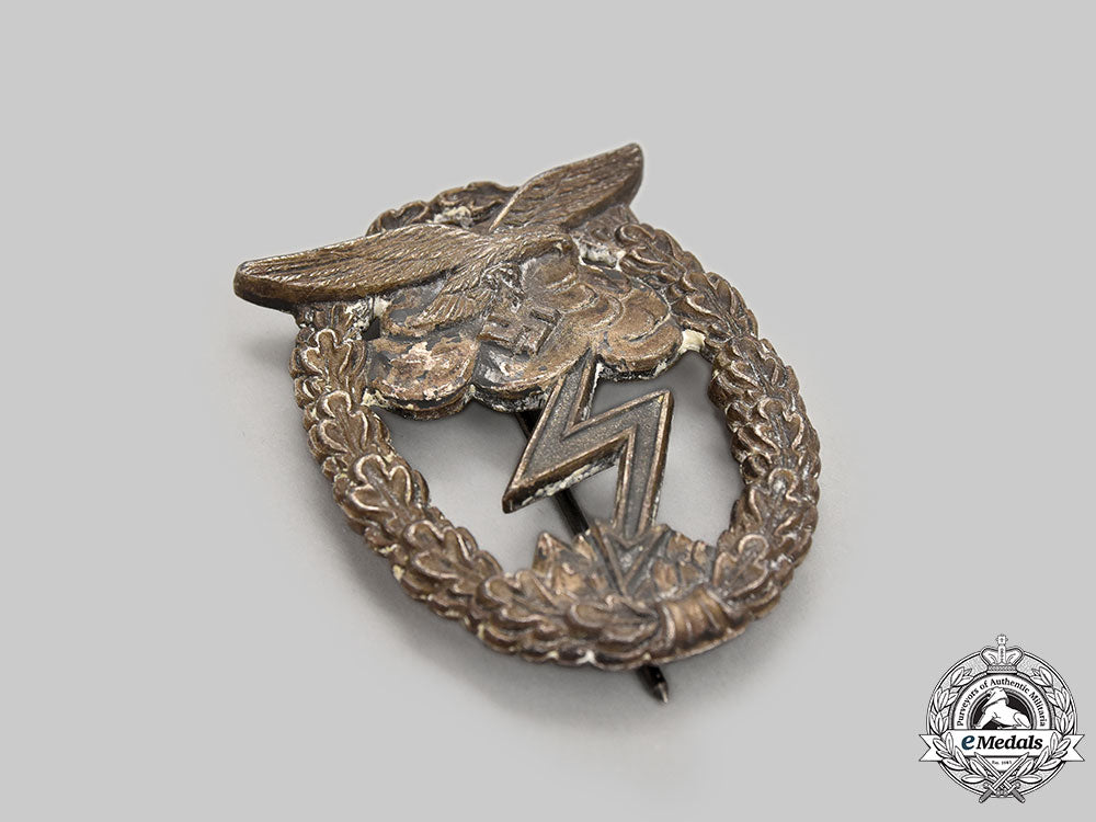germany,_luftwaffe._a_ground_assault_badge_l22_mnc7522_432_1_1
