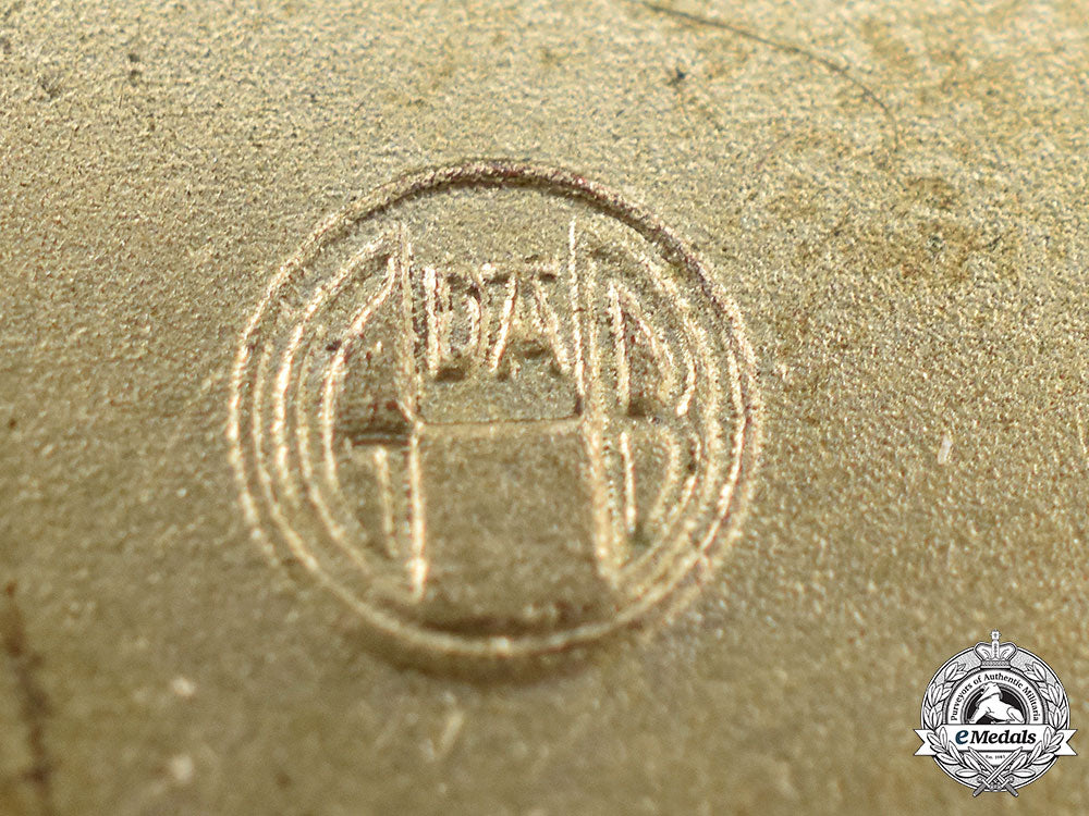 germany,_third_reich._a_mixed_lot_of_badges_and_insignia_l22_mnc7532_613