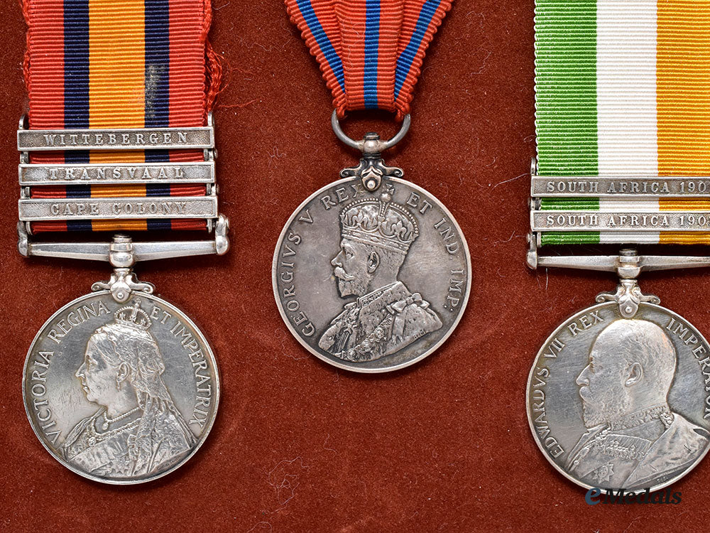 united_kingdom._a_boer_war&_coronation_group_to_private/_police_constable_w._hadlett,_grenadier_guards/_metropolitan_police_l22_mnc7565_808