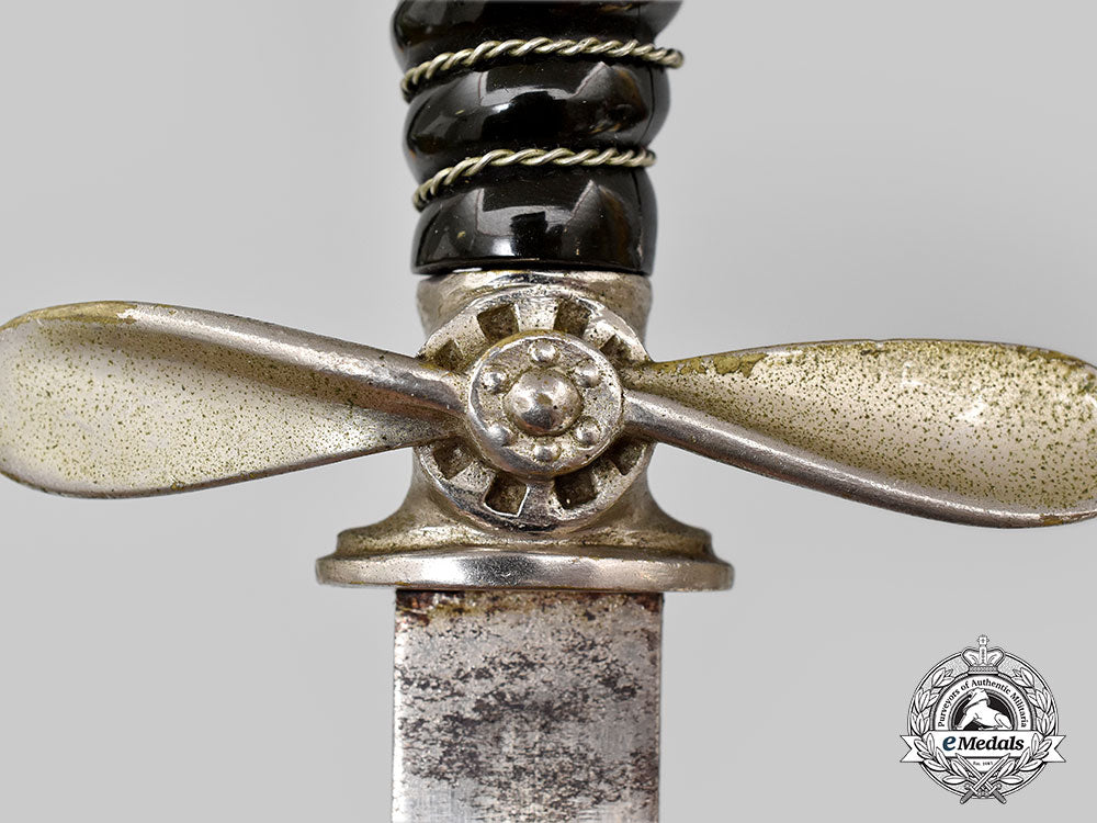yugoslavia,_kingdom._an_air_force_dress_dagger,_model1937_l22_mnc7584_011