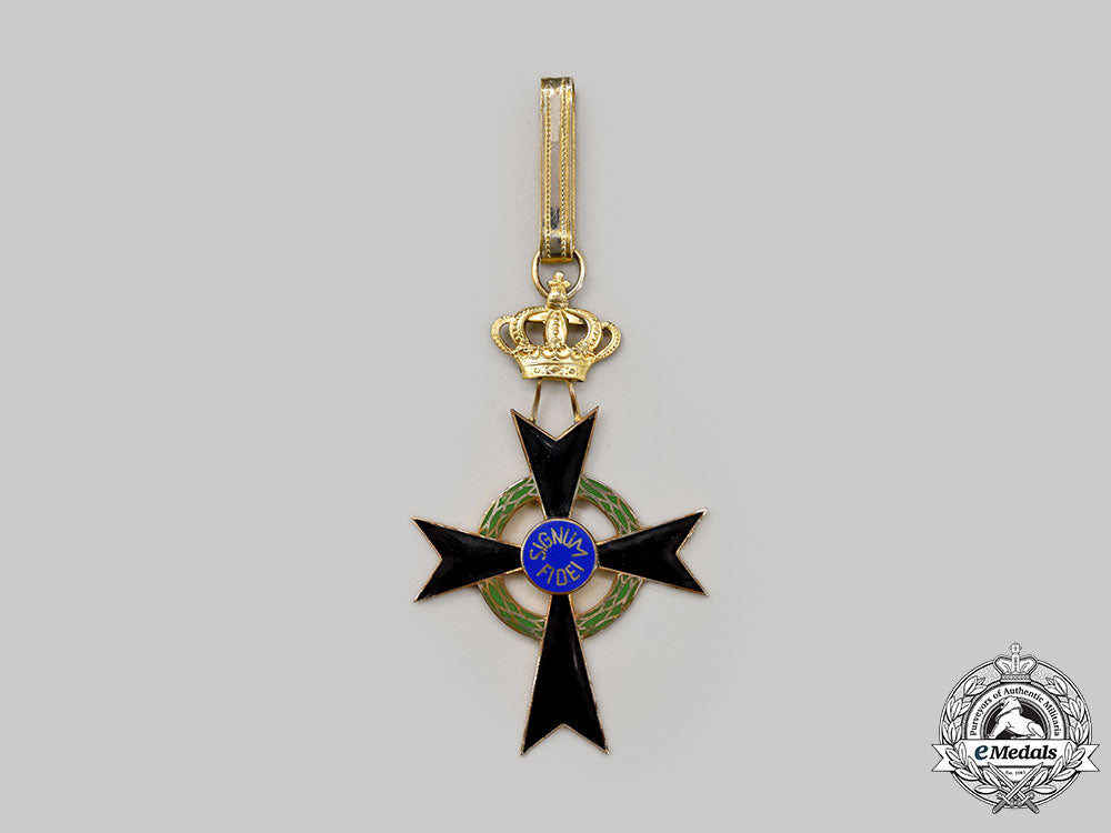 italy,_republic._a_brothers_of_the_christian_schools_grand_cross_l22_mnc7669_986_1