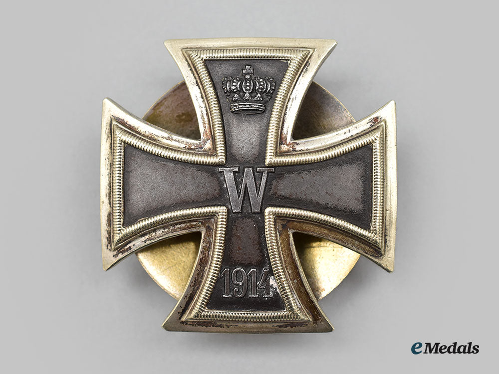 germany,_imperial._a1914_iron_cross_i_class,_screwback_version_l22_mnc7705_393