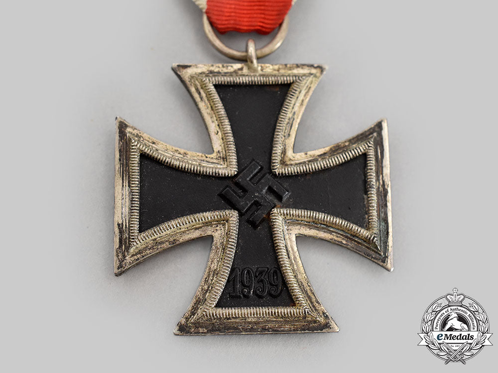germany,_wehrmacht._a1939_iron_cross_ii_class,_with_boutonniere_l22_mnc7705_721