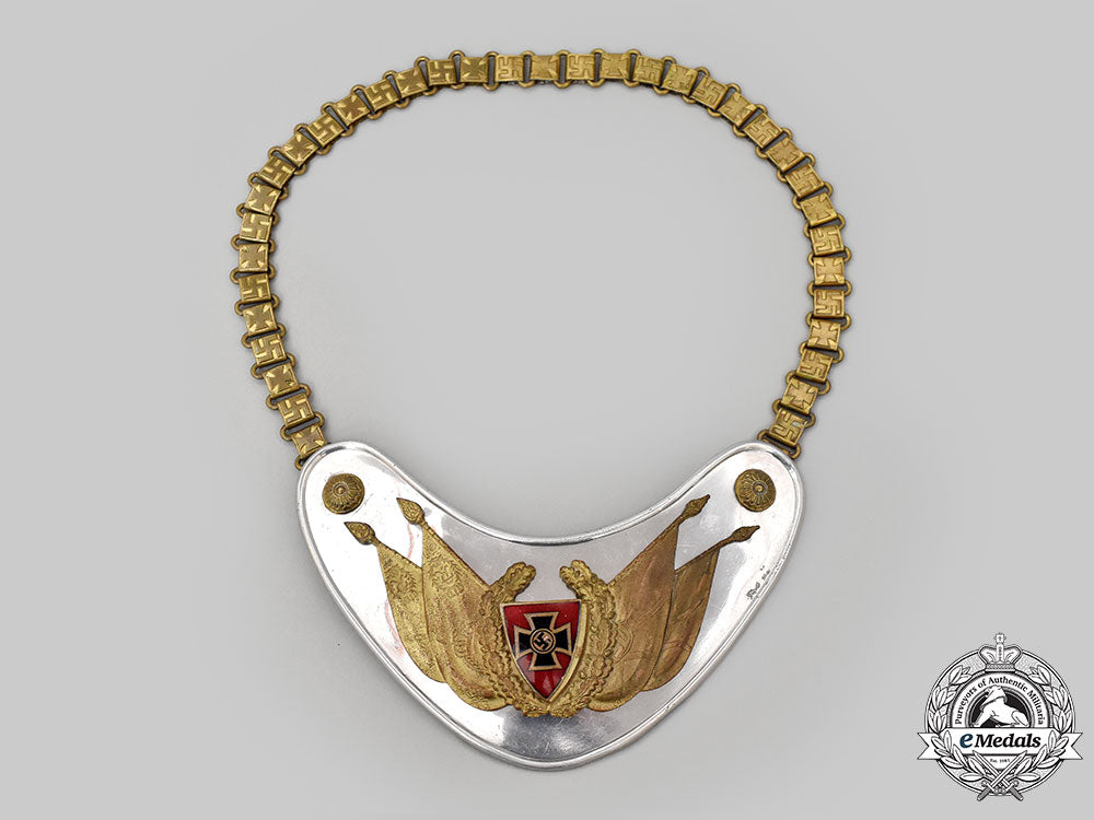 germany,_nsrkb._a_standard_bearer’s_gorget_l22_mnc7737_731