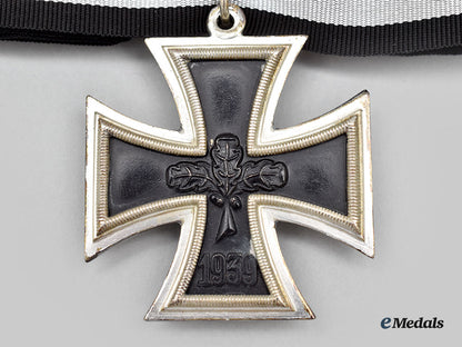 germany,_federal_republic._a_knight’s_cross_of_the_iron_cross,_with_case,1957_version_l22_mnc7743_409