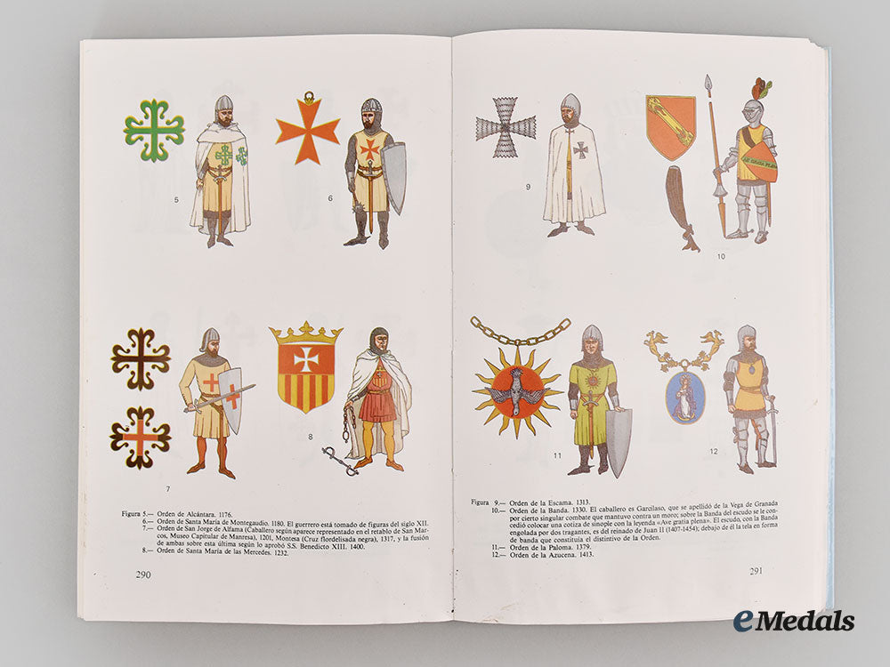 spain,_kingdom._a_condecoraciones_militares_espanolas,_by_luis_gravaols_conzalez_and_jose_luis_calvo_perez,1988_l22_mnc7761_883