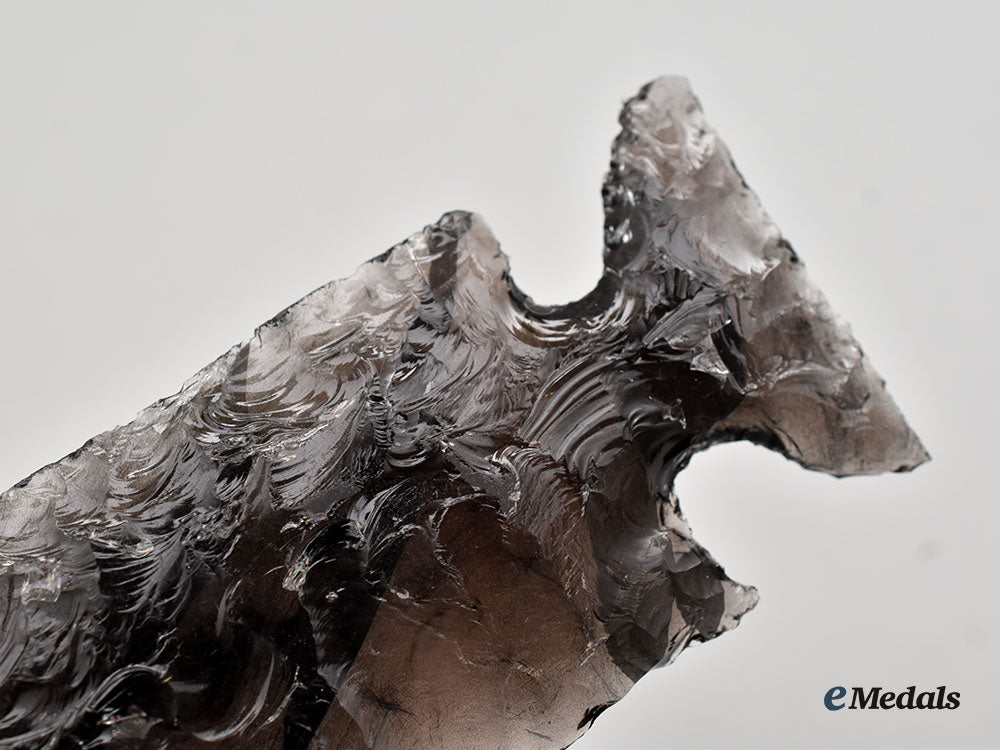 north_america._an_indigenous_agate_spearhead_l22_mnc7810_050_1