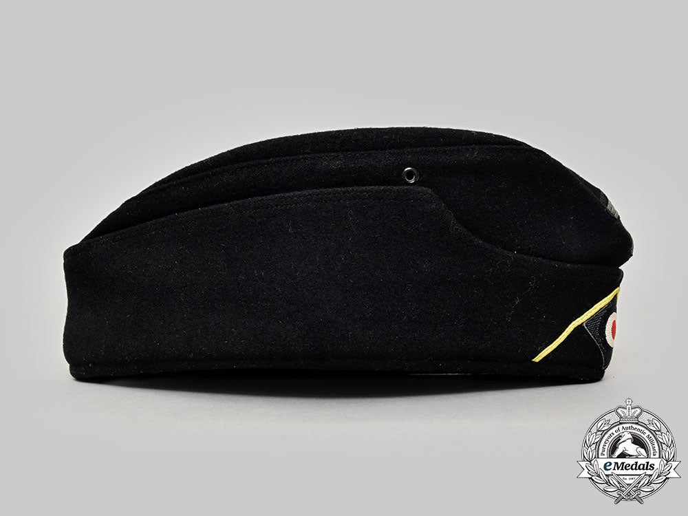 germany,_heer._a_panzer_signals_em/_nco’s_overseas_cap,_by_willy_sprengpfeil_l22_mnc7820_042_1