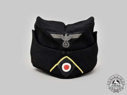 germany,_heer._a_panzer_signals_em/_nco’s_overseas_cap,_by_willy_sprengpfeil_l22_mnc7821_043_1