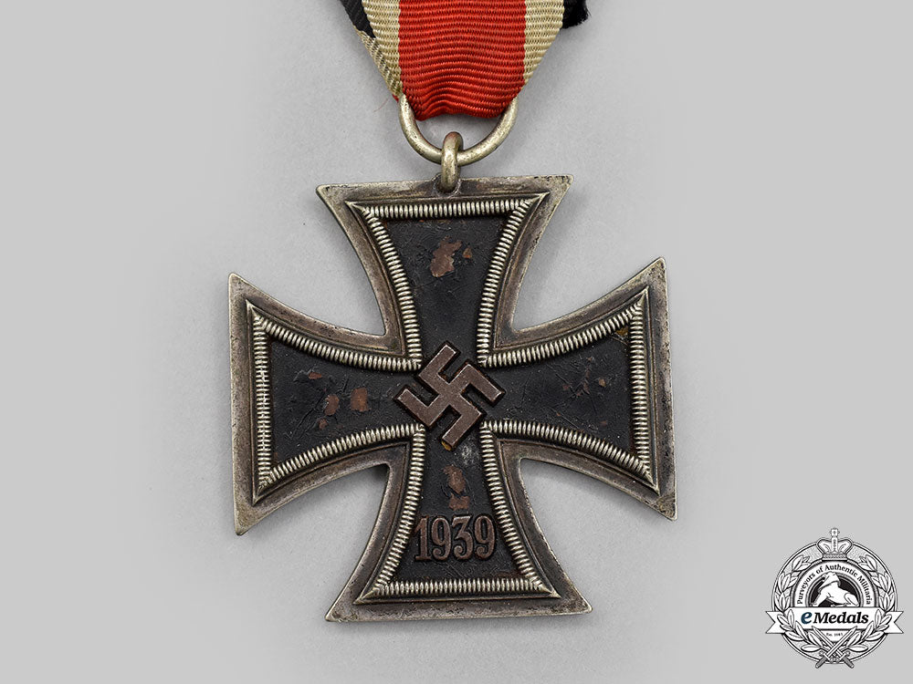 germany,_wehrmacht._a1939_iron_cross_ii_class_l22_mnc7881_824