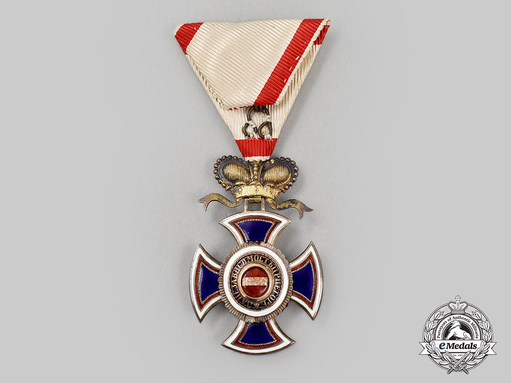 montenegro,_kingdom._an_order_of_danilo,_iv_class_officer,_c.1900_l22_mnc7910_623