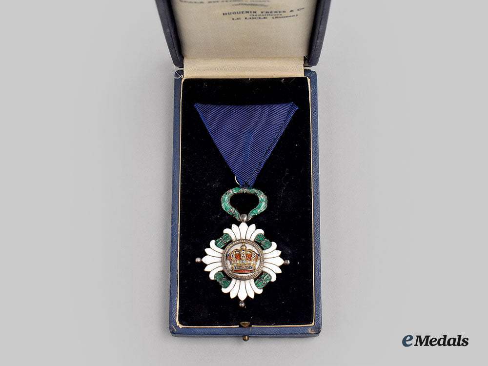 yugoslavia,_kingdom._an_order_of_the_yugolsav_crown,_knight_by_huguenin_freres,_in_case_l22_mnc7911_942_1