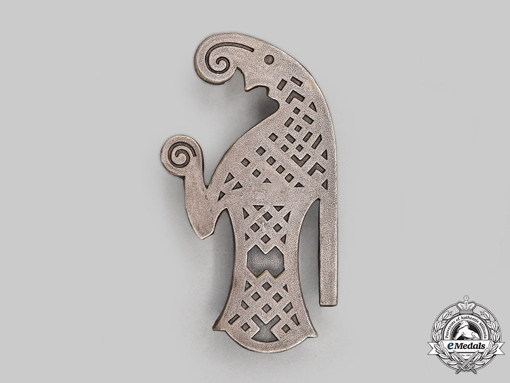 germany,_ss._a_germanic_folk_art_silver_brooch,_with_case,_by_gahr_l22_mnc7915_079