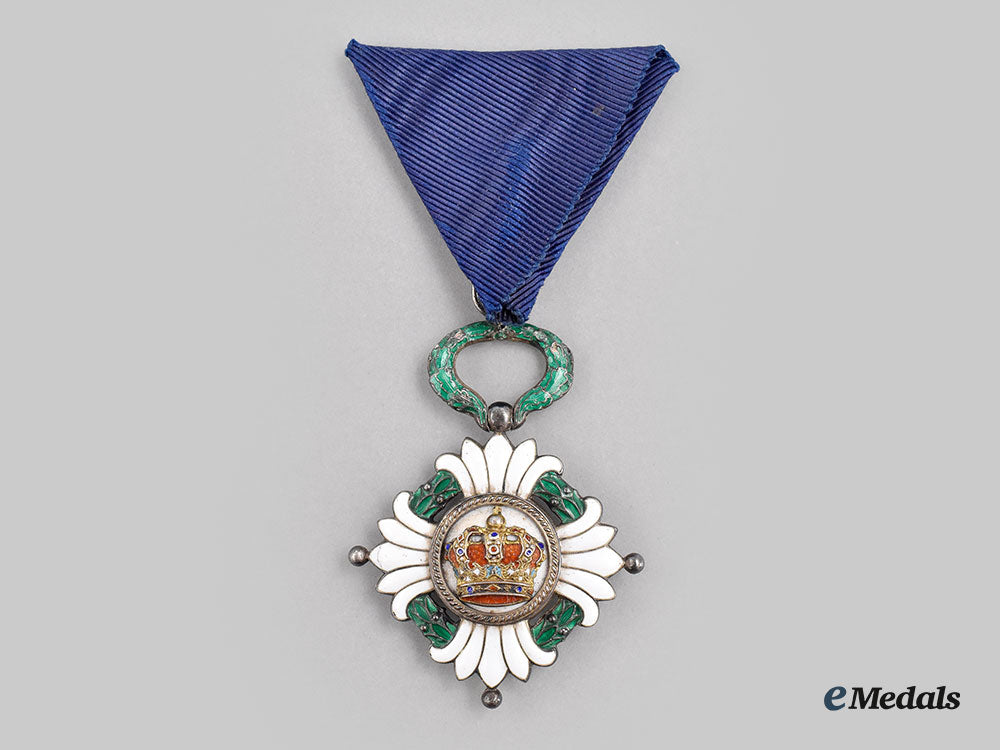 yugoslavia,_kingdom._an_order_of_the_yugolsav_crown,_knight_by_huguenin_freres,_in_case_l22_mnc7915_946_1