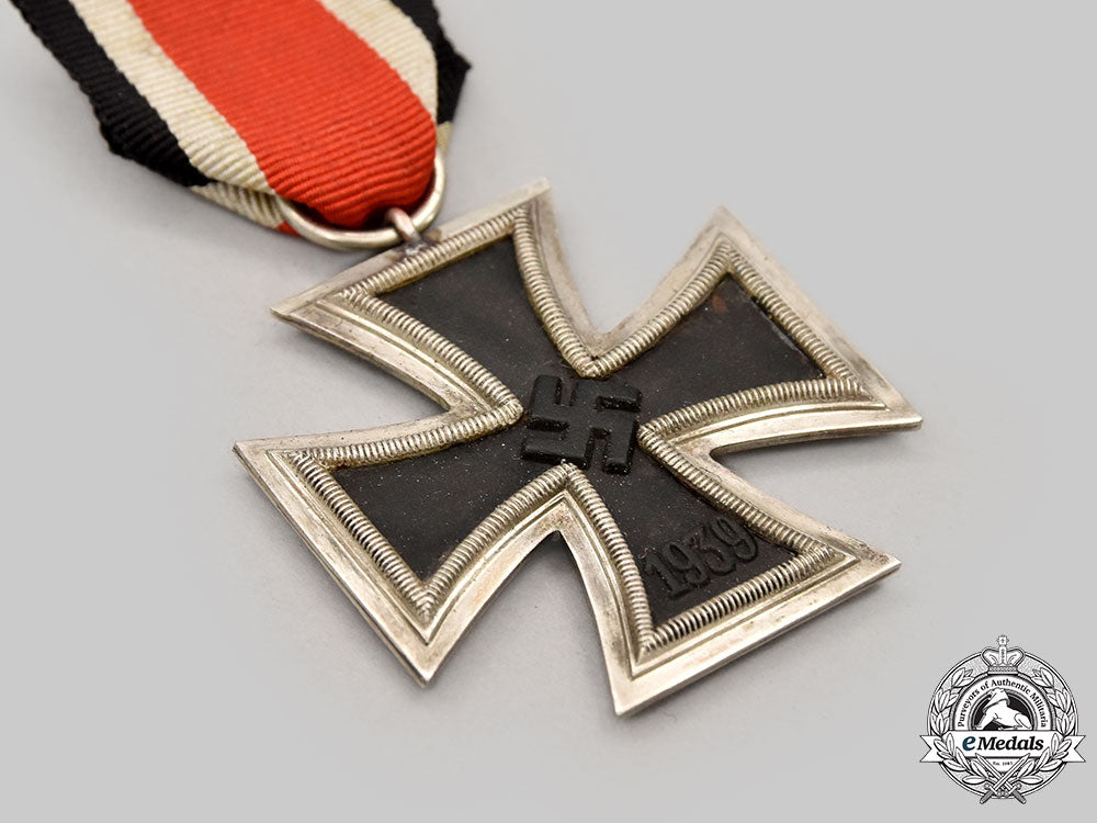germany,_third_reich._a1939_iron_cross_ii_class_l22_mnc7923_085