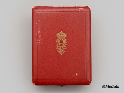 italy,_republic._an_order_of_the_italian_crown,_commander_in_gold,_to_nasa_apollo11_astronaut_buzz_aldrin_l22_mnc7930_123