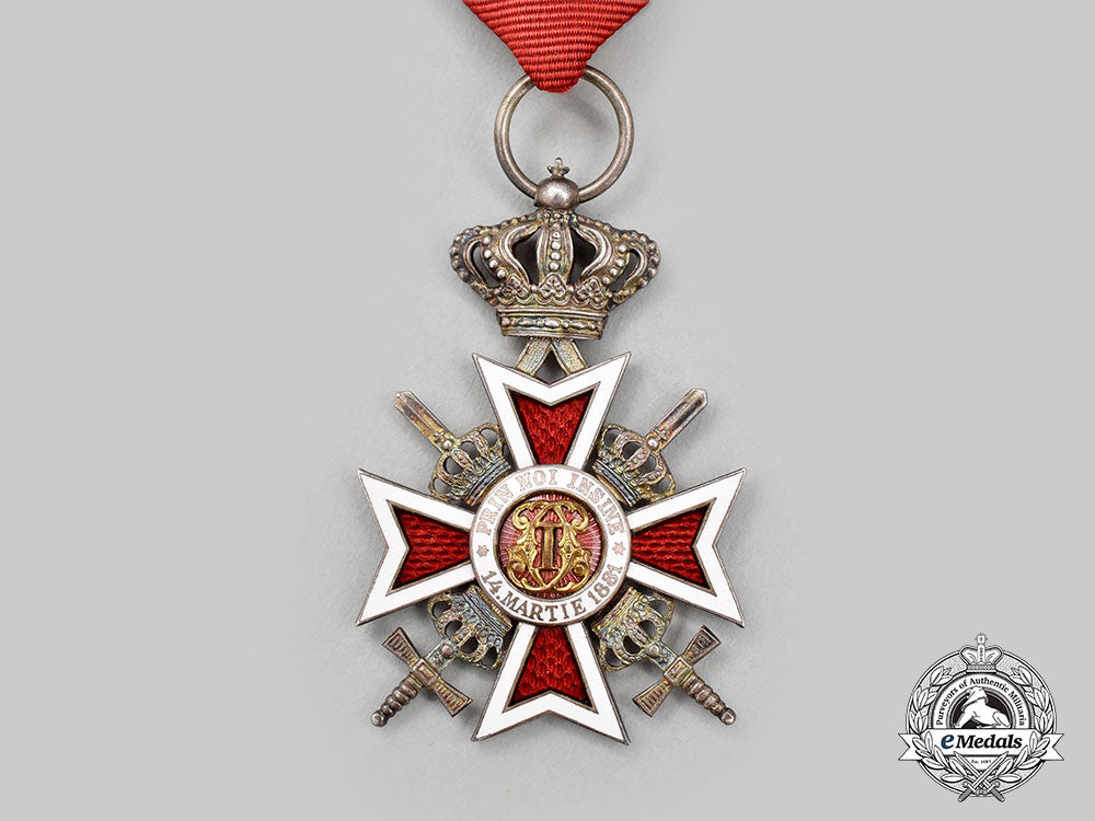 romania,_kingdom._an_order_of_the_crown_of_romania,_v_class_knight,_military_division,_c.1940_l22_mnc7939_833_1_1