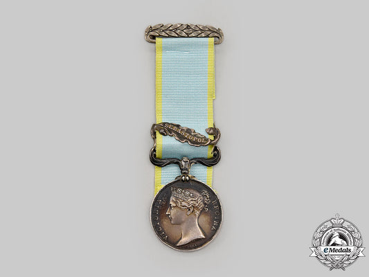 united_kingdom._a_crimea_medal_with_sebastopol_clasp_l22_mnc7974_105