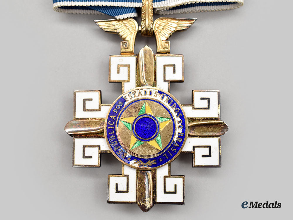 brazil,_kingdom._an_order_of_aeronautical_merit,_commander_to_nasa_apollo11_astronaut_buzz_aldrin_l22_mnc7981_154