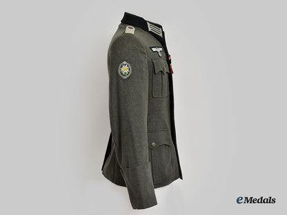 germany,_heer._a_panzergrenadier_leutnant’s_service_tunic_l22_mnc7984_549_1