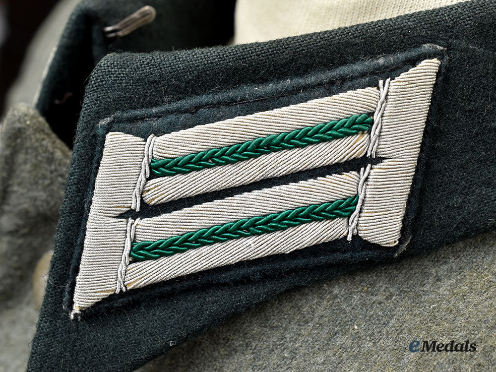 germany,_heer._a_panzergrenadier_leutnant’s_service_tunic_l22_mnc7997_558_1