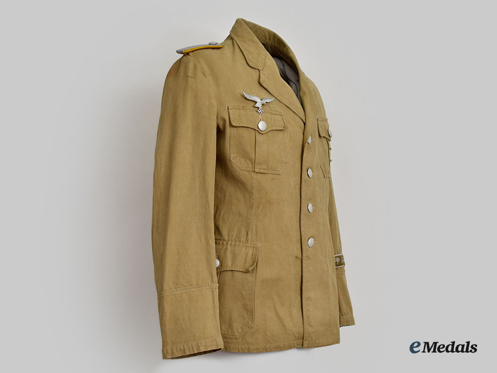 germany,_luftwaffe._a_flight_personnel_leutnant’s_tropical_field_blouse,_north_africa_service_l22_mnc8006_564_1