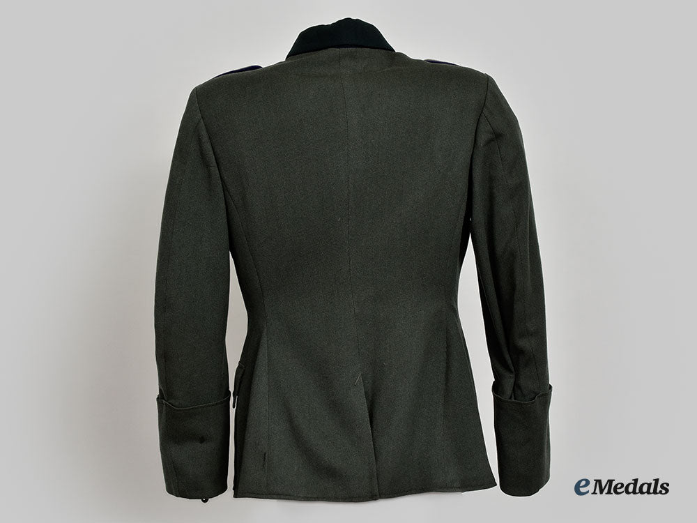 germany,_heer._a_medical_hauptmann’s_field_tunic,_named_example,_by_schneiderei_wittmann_l22_mnc8022_577_1