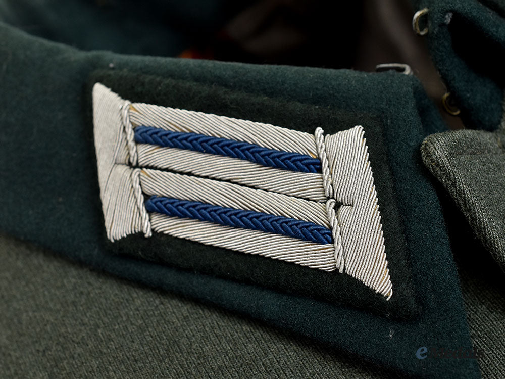 germany,_heer._a_medical_hauptmann’s_field_tunic,_named_example,_by_schneiderei_wittmann_l22_mnc8025_579_1