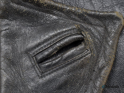 italy,_social_republic._a_rare_armoured_group_leonessa_crewman’s_jacket_and_crash_helmet_l22_mnc8049_606_1