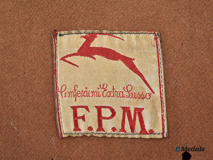 italy,_social_republic._a_rare_armoured_group_leonessa_crewman’s_jacket_and_crash_helmet_l22_mnc8051_608_1