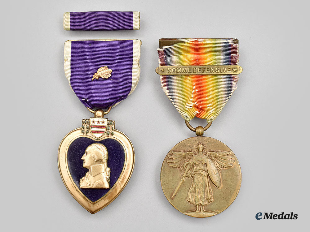united_states._a_first_war_purple_heart_group,_to_benton_r._chism,11_th_regiment,5_th_infantry_division_l22_mnc8097_079
