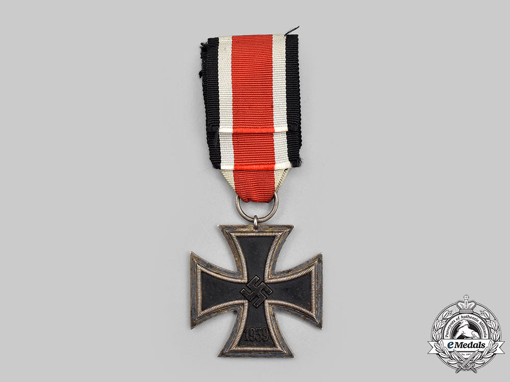 germany,_wehrmacht._a1939_iron_cross_ii_class,_by_steinhauer&_lück_l22_mnc8104_914