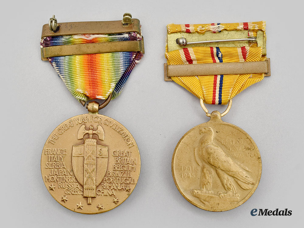united_states._a_first&_second_war_medal_issued_to_the_navy_l22_mnc8116_087