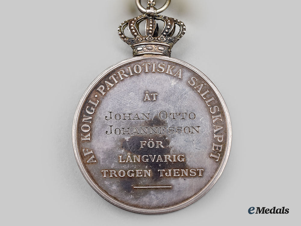 sweden,_kingdom._a_royal_patriotic_society_long_and_faithful_service_medal1917_l22_mnc8129_649_1