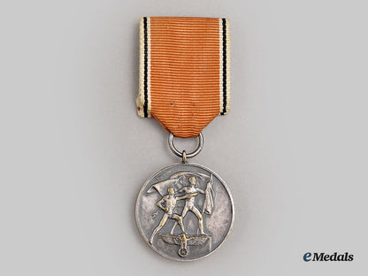 germany,_ss._an_anschluss_medal,_with_award_document,_to_ss-_sturmbannführer_eberhard_freiherr_von_künsberg_l22_mnc8132_035