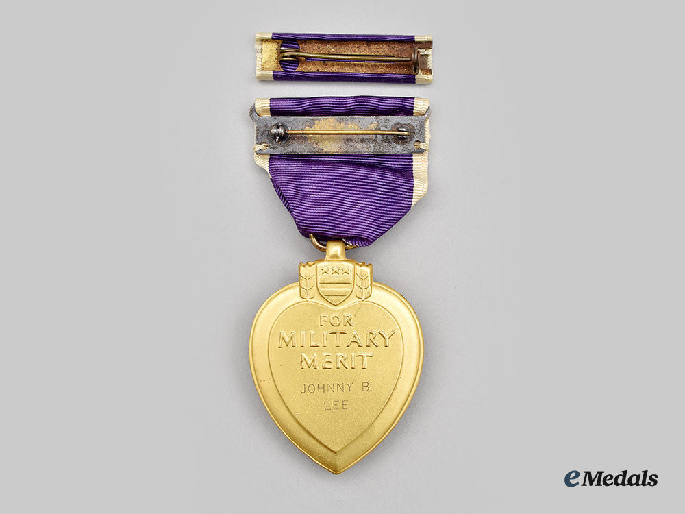 united_states._a_korean_war_purple_heart,_to_private_johnny_b._lee,_infantry,1_st_cavalry_division,_wia_l22_mnc8147_099