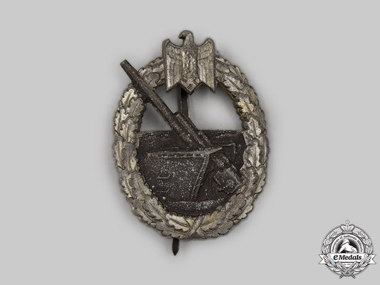 germany,_kriegsmarine._a_coastal_artillery_war_badge,_by_schwerin_l22_mnc8147_656_1_1