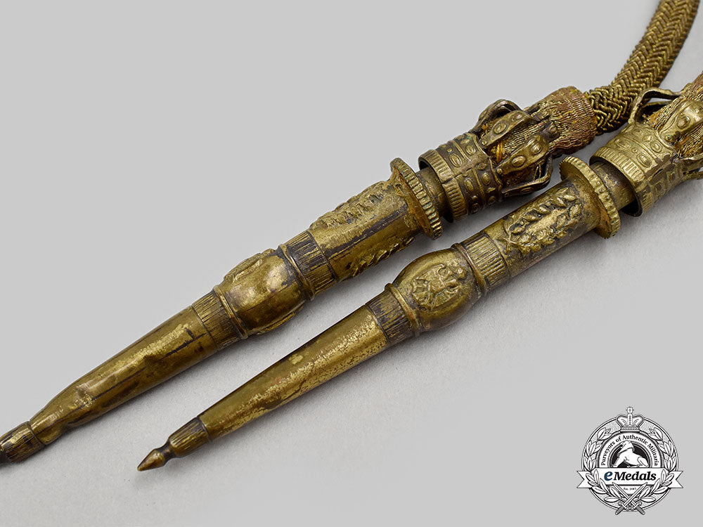 yugoslavia,_kingdom._an_army_headquarters_badge,_shoulder_board_and_aiguillettes_l22_mnc8163_139_1