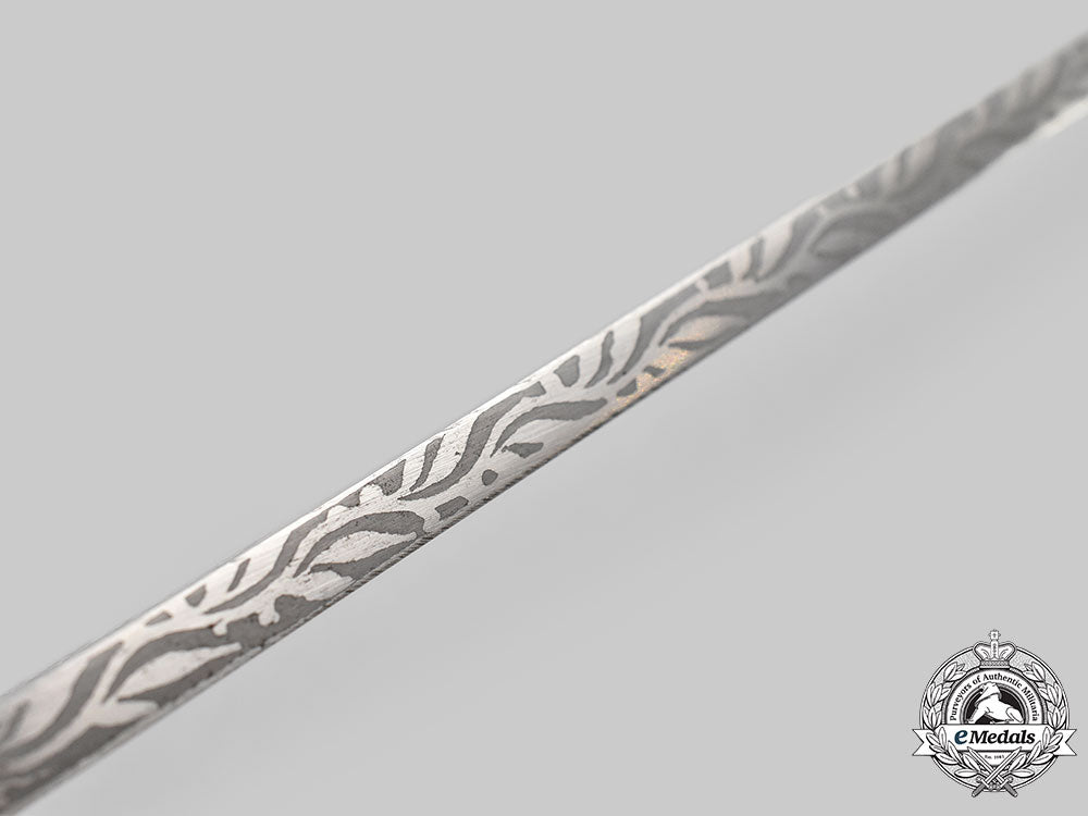 germany,_third_reich._a_german_hunting_association_gaujägermeister_presentation_dagger,_with_award_folder,_to_general_curt_freiherr_von_gienanth_l22_mnc8175_959_1