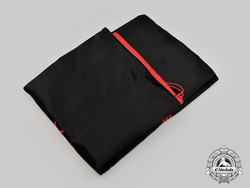 spain,_facist_state._a_rare_traditionalist_phalanx_of_the_councils_of_the_national_syndicalist_offensive"_high_command"_flag,_c.1940_l22_mnc8194_026