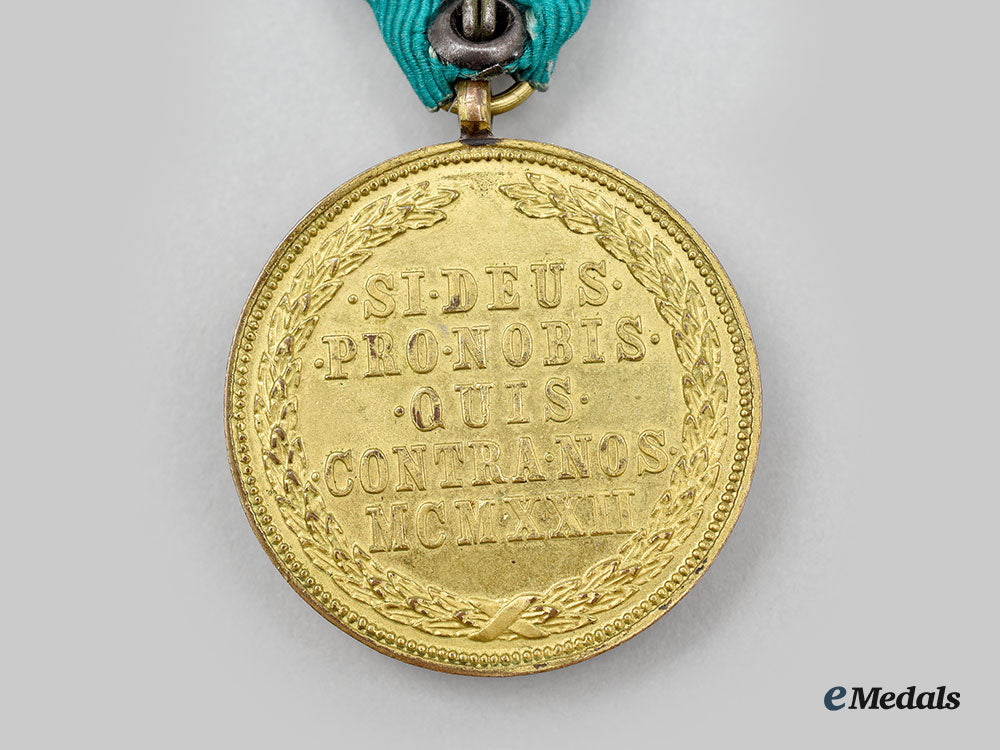 hungary,_regency._an_order_of_merit,_bronze_merit_medal_l22_mnc8212_683