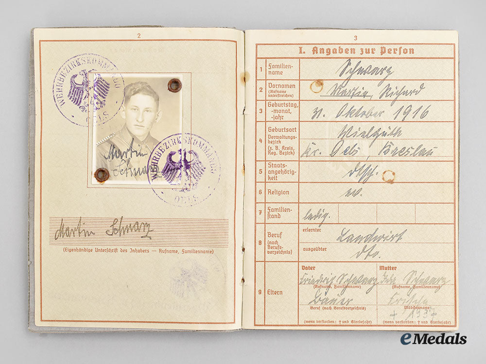 germany,_wehrmacht._a_wehrpaß_to_obergefreiter_martin_schwarz,_transport/_supply_service_l22_mnc8229_082