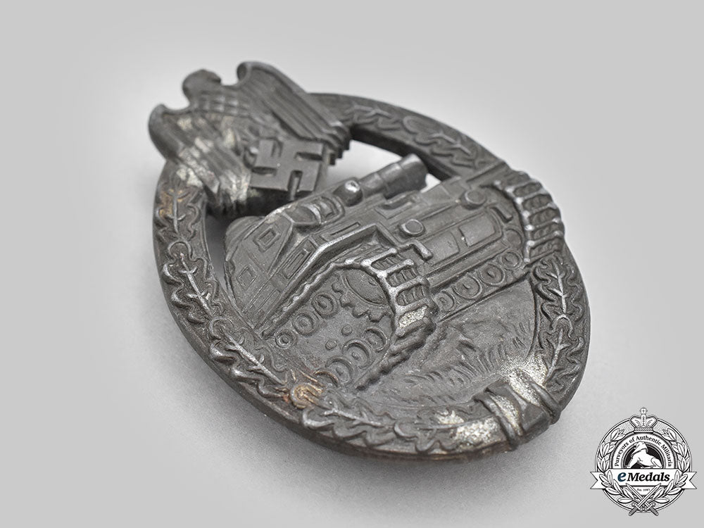 germany,_wehrmacht._a_panzer_assault_badge,_silver_grade,_by_rudolf_richter_l22_mnc8233_994