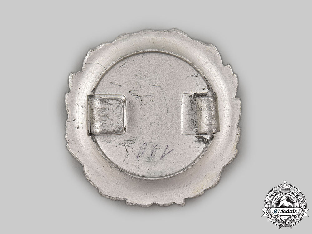 germany,_kriegsmarine._an_officer’s_belt_buckle_l22_mnc8259_704_1