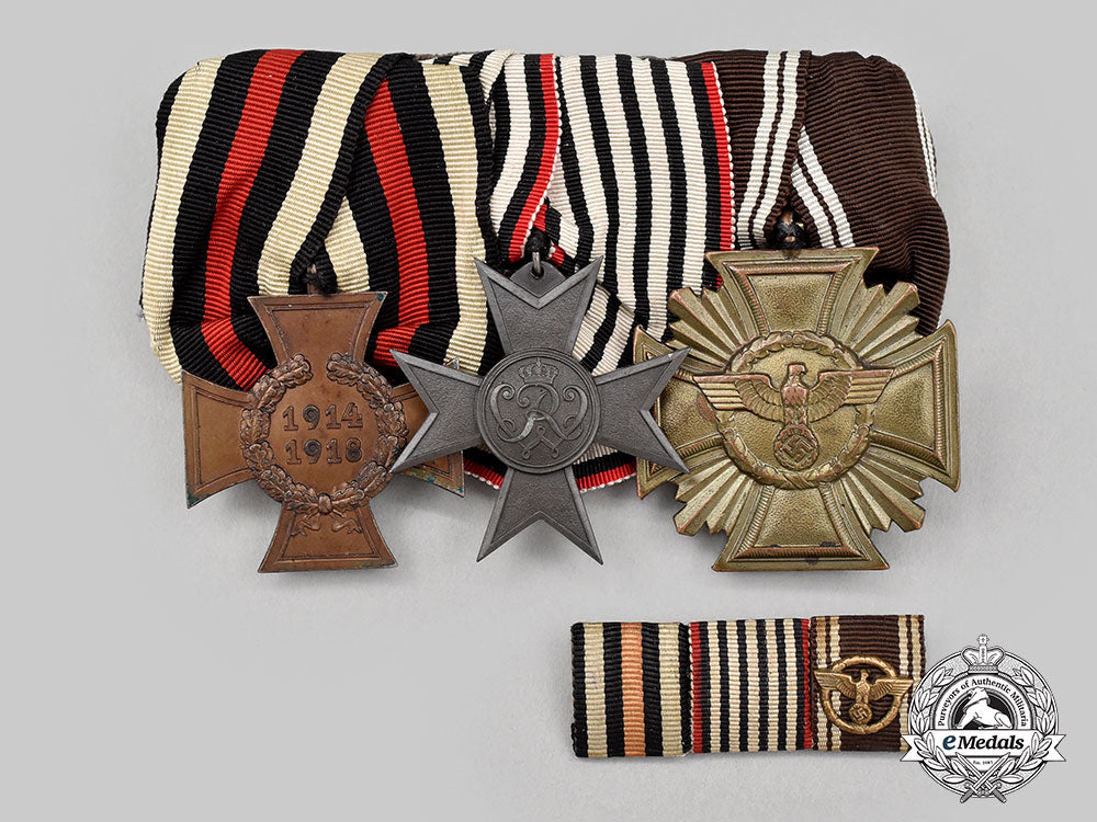 germany._a_medal_bar_for_first_world_war_and_nsdap_service,_with_matching_ribbon_bar_l22_mnc8284_083