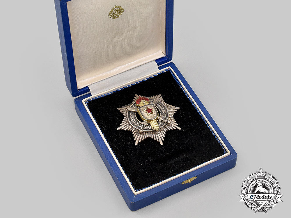 yugoslavia,_socialist_federal_republic._a_lot_of_two_third_class_military_orders_l22_mnc8313_096_1