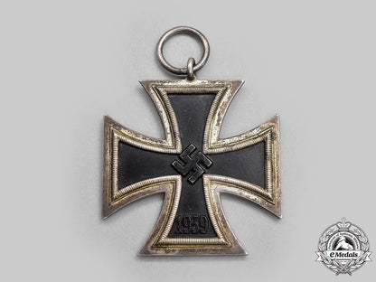 germany,_wehrmacht._a1939_iron_cross_ii_class,_with_customized_case,_by_wächtler&_lange_l22_mnc8352_164