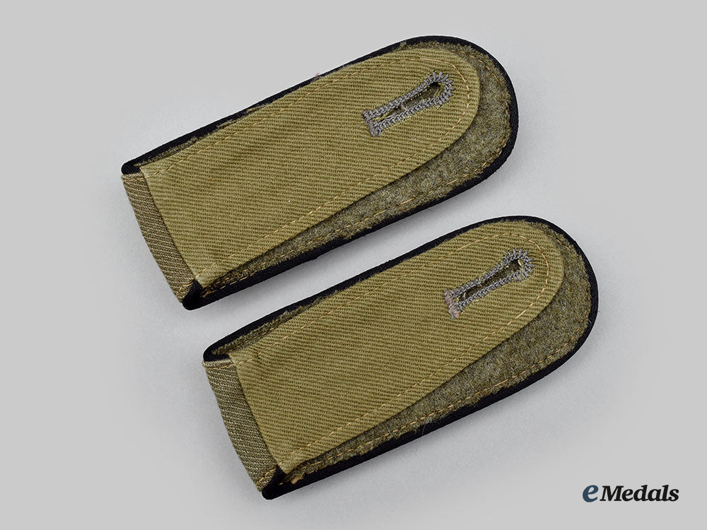 germany,_heer._a_set_of_engineer_enlisted_personnel_tropical_shoulder_straps_l22_mnc8352_733_1