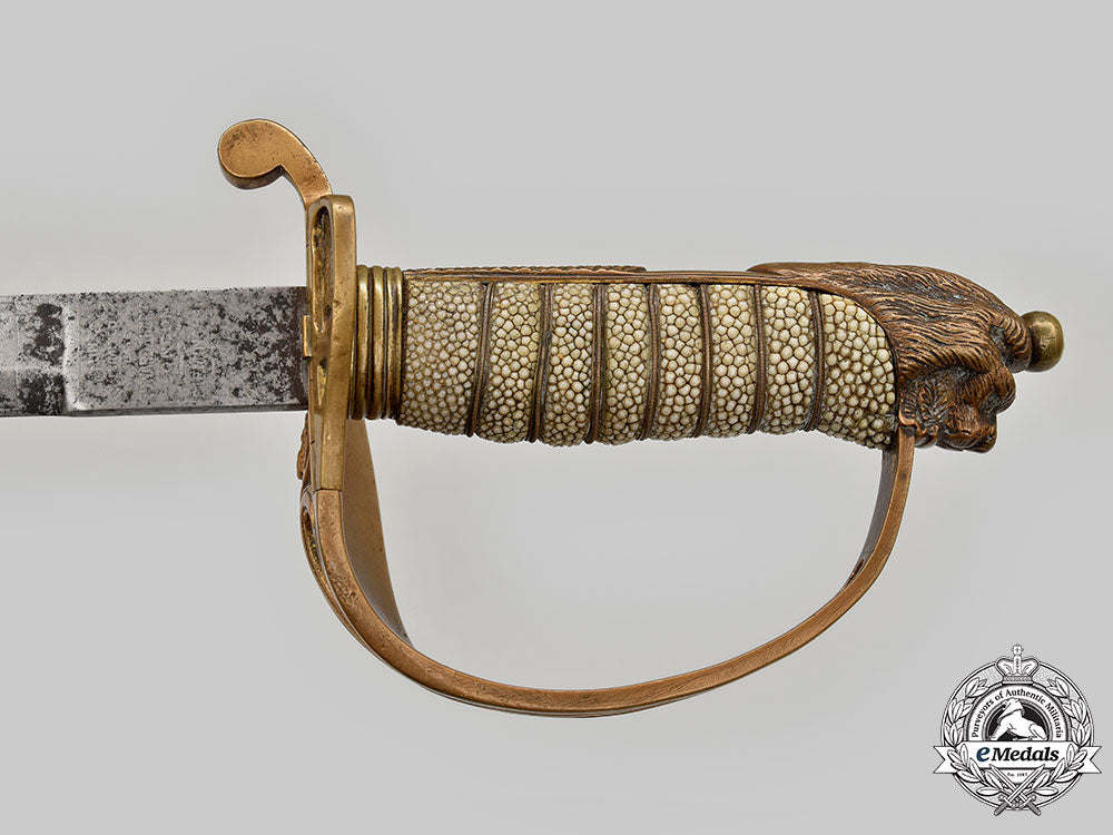 united_kingdom._a_first_war_royal_navy_officer's_sword,_by_j.r.gaunt_l22_mnc8394_185